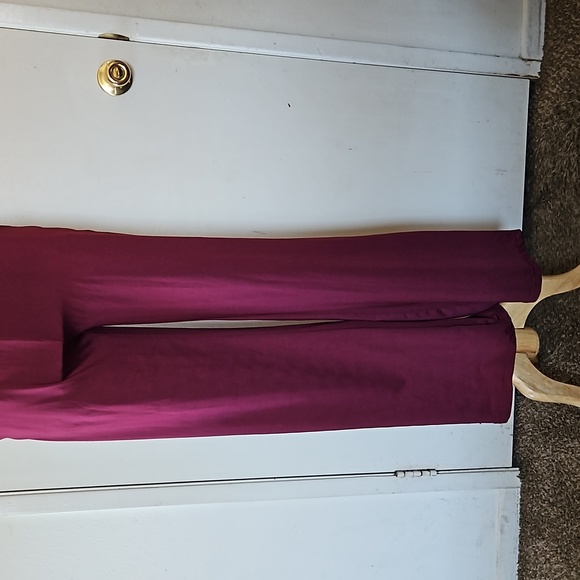 CBR Burgundy Halter Cut Out Jumpsuit Wide Straight Leg With Pockets Size Small - Picture 4 of 14